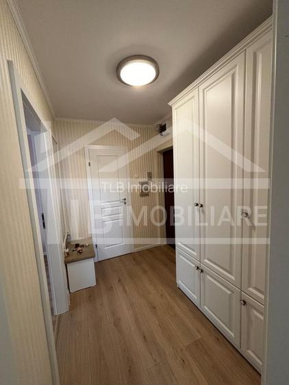 Apartament cu 2 camere, decomandat, 54 mp, Zona Poli 2 - 7