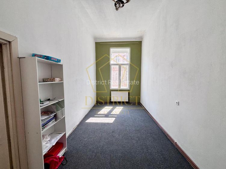 Apartament cu 3 camere pretabil firme, birouri | Traian - 2