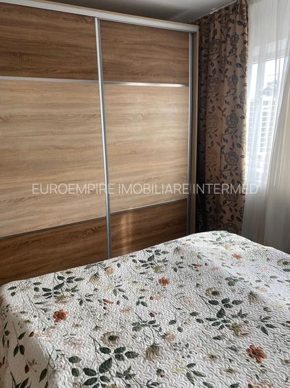 Apartament 2 camere decomandat , zona CET - 13