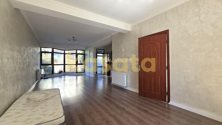 OPORTUNITATE | VILA SISESTI BANEASA  | 6 CAMERE | CURTE - 4