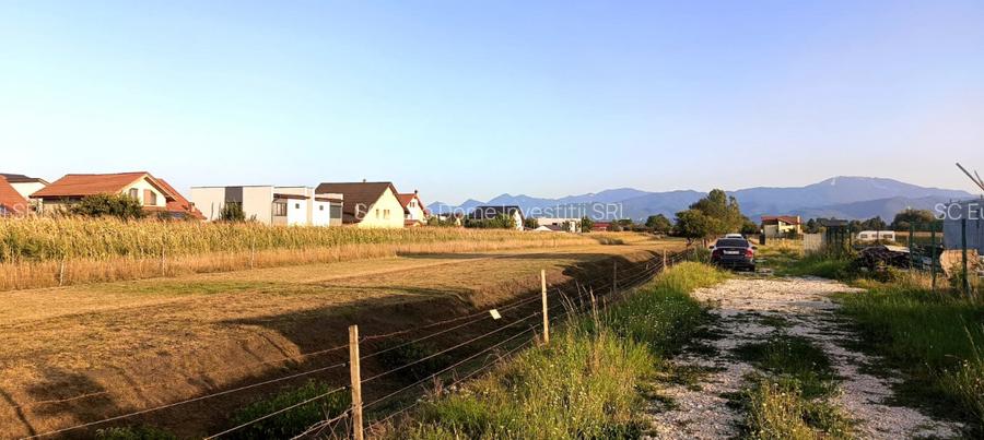 Lot pentru casa in zona foarte linistita si usor accesibila - 4