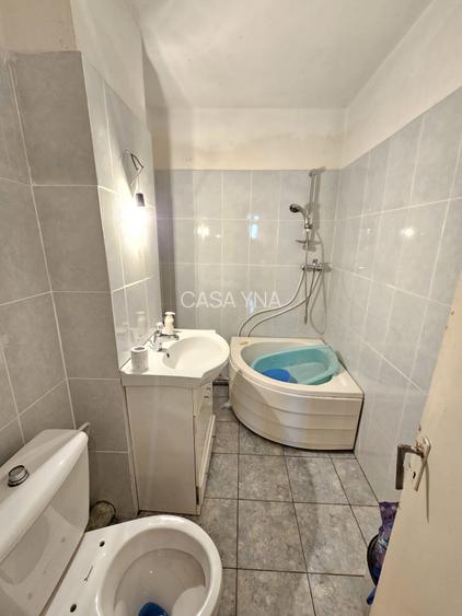 Decomandat, 2 camere, zona Narcisa - 6