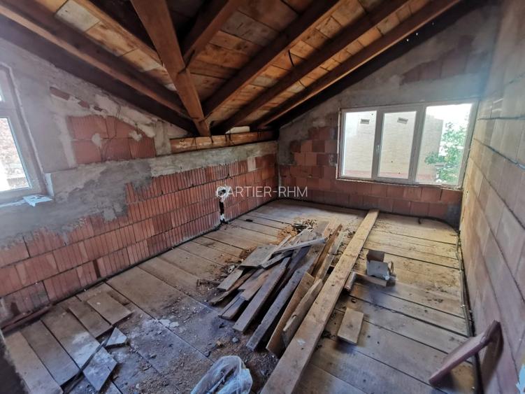 Casa De Vanzare La Rosu – Sagului- 650 - 5