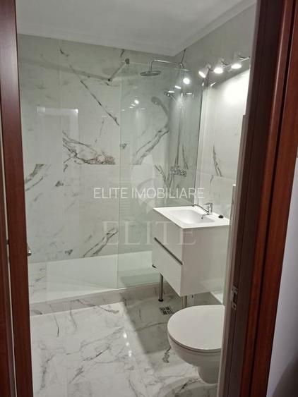 Apartament 3 camere în zona STRAZII CAMPULUI - 12