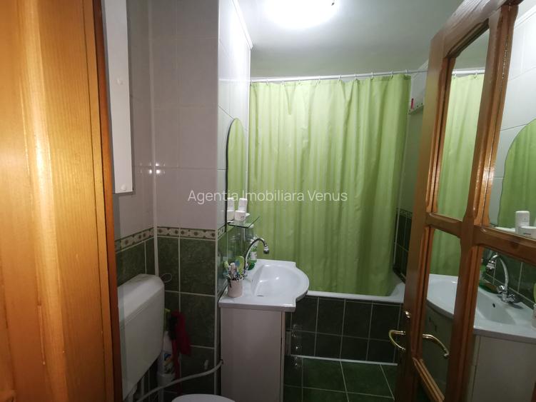 Garsoniera confort sporit in bloc de apartamente - 6