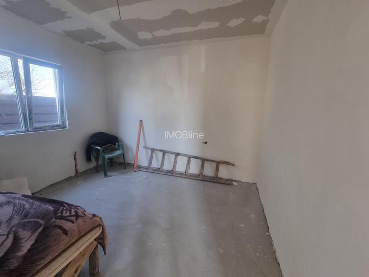 Garsoniere si apartamente    la alb , 1100 E/ mp - 2