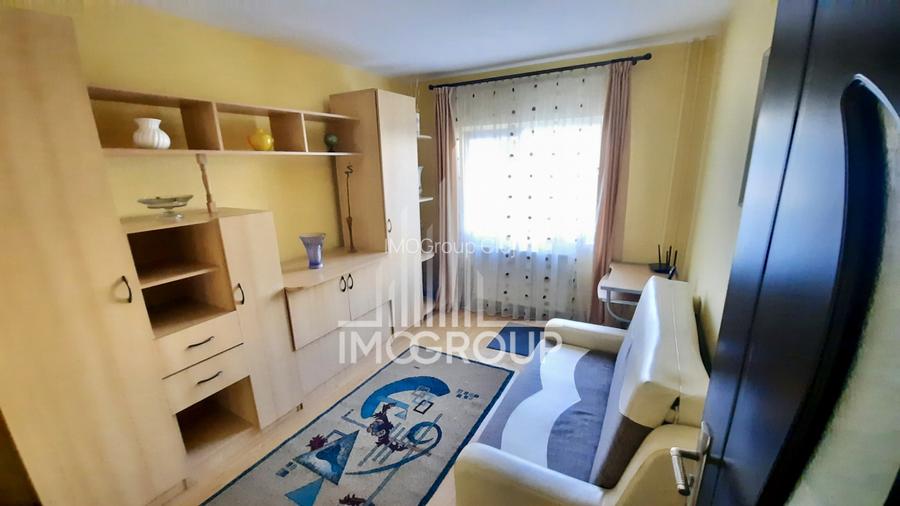 Apartament 3 camere, 2 bai, boxa si loc de parcare, Intre Lacuri, str. Siretului - 6