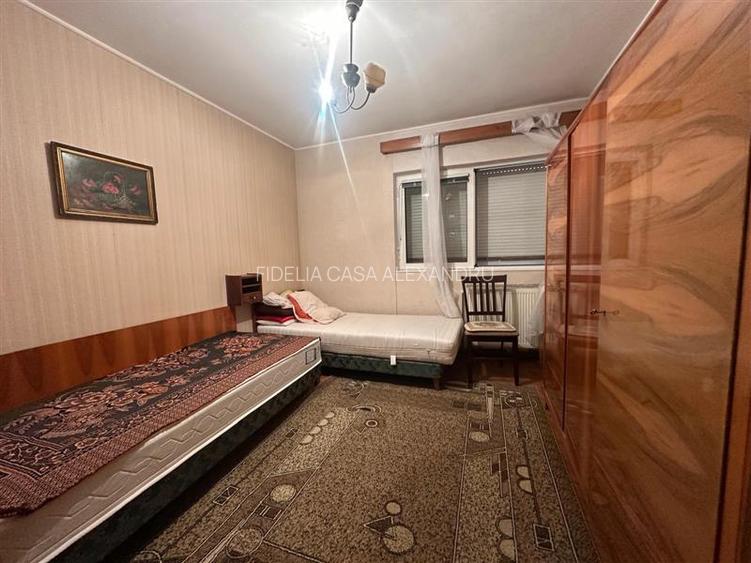 Apartament 3 camere de vanzare, Piata Unirii - 3
