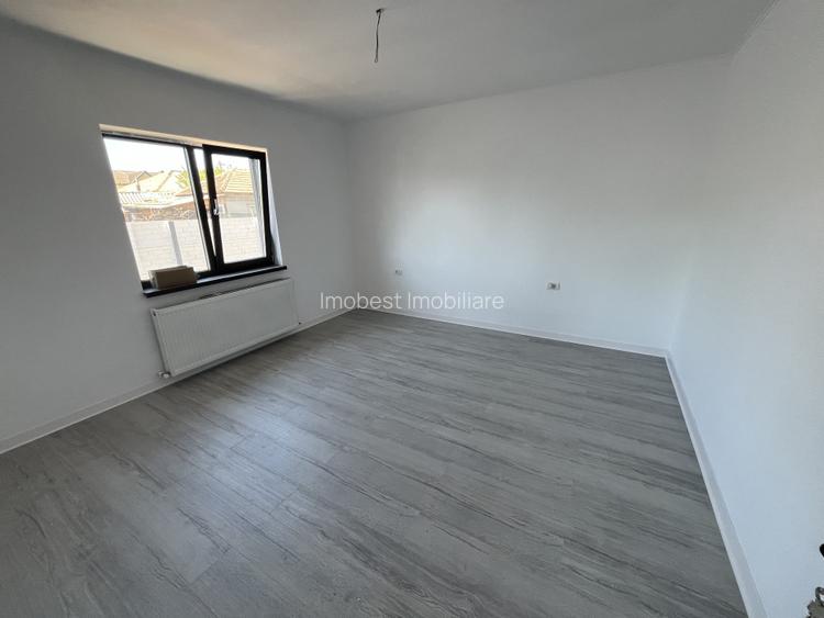 Exclusivitate, casa la sol cu posibilitate de mansardare, 3 camere, Valu lui Tr! - 5
