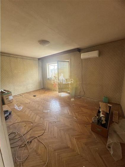 Bucovina - 3 camere, 2 bai , Decomandat - 4