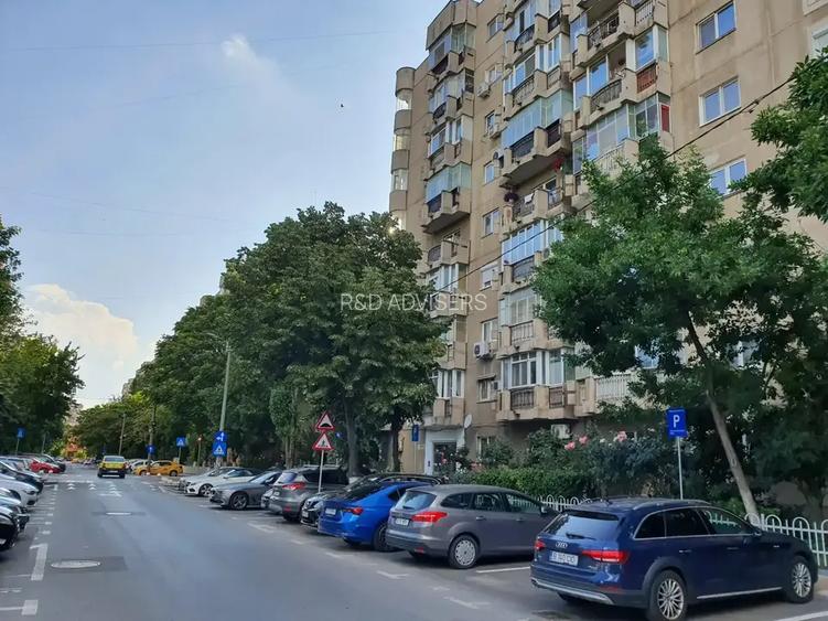 Parc Sebastian 2 camere 65 mp etaj 1/8 bloc 1995 - 16