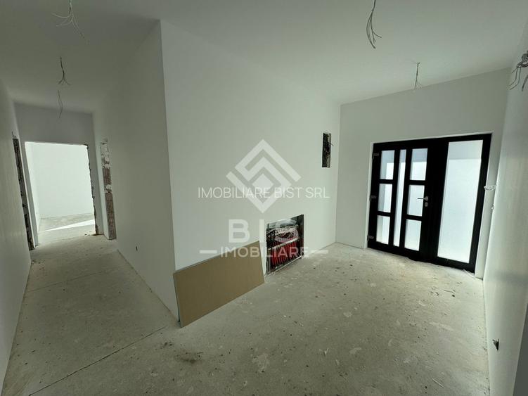 Casă parter – 166 mp construiți – teren 636 mp - 18