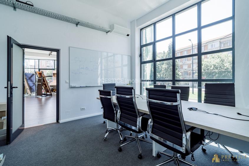 Spatiu comercial premium cu garaj de inchiriat pe str. Nufarului  - 8