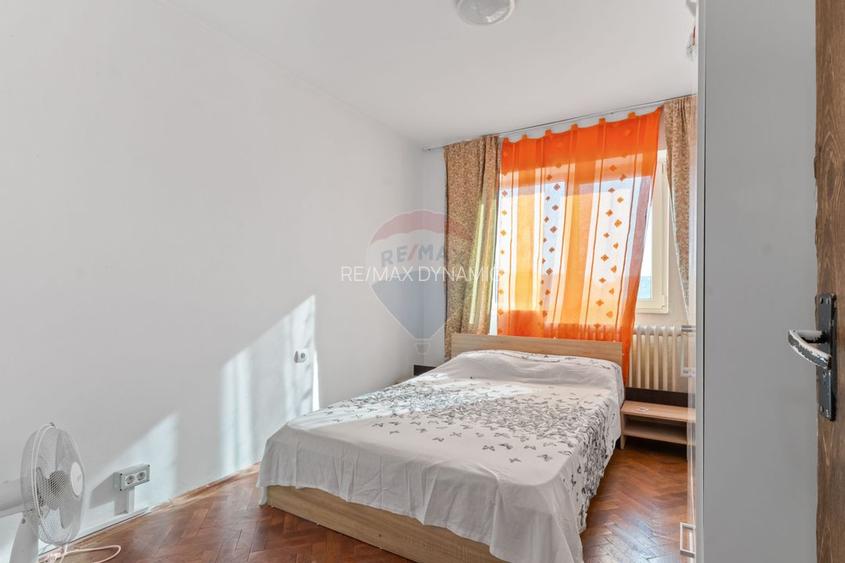 Apartament cu 3 camere de inchiriat- zona Vlaicu - 4