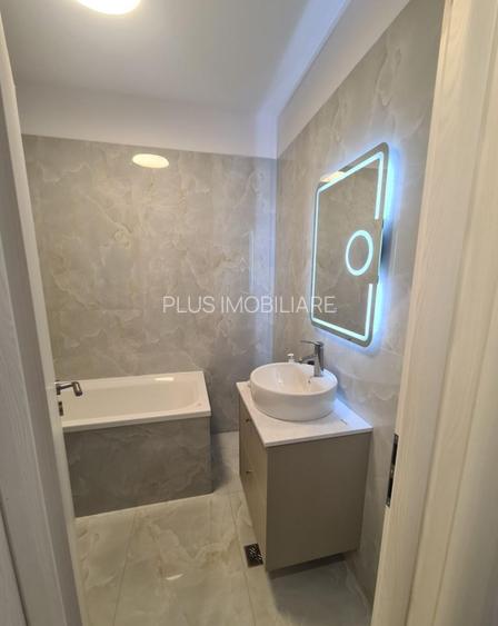 Apartament 3 camere Lux+Loc de parcare in Bloc Nou  langa metrou 1Mai - 7