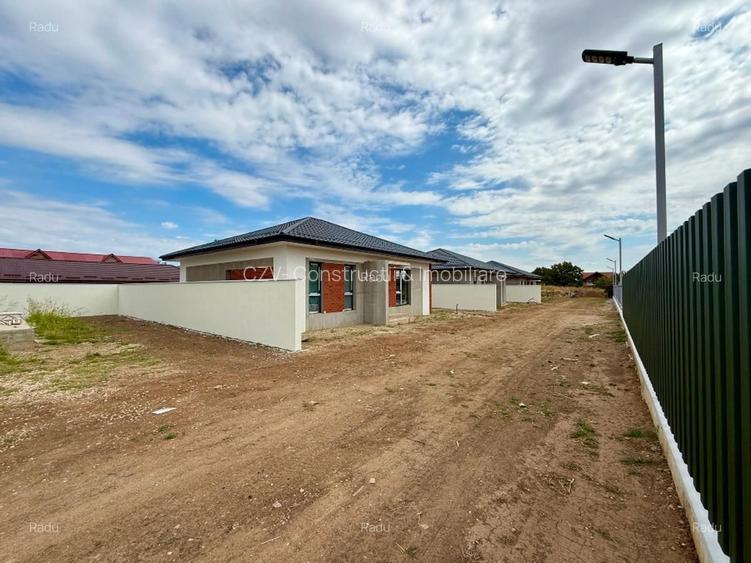 Case individuale, parter + pod, 135 mp utili, teren 400 mp - 10