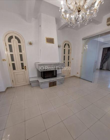 VANZARE VILA IMPRESIONANTA 10 CAMERE/REGIM D+1+2/ZONA MARRIOTT/LOCURI PARCARE - 13