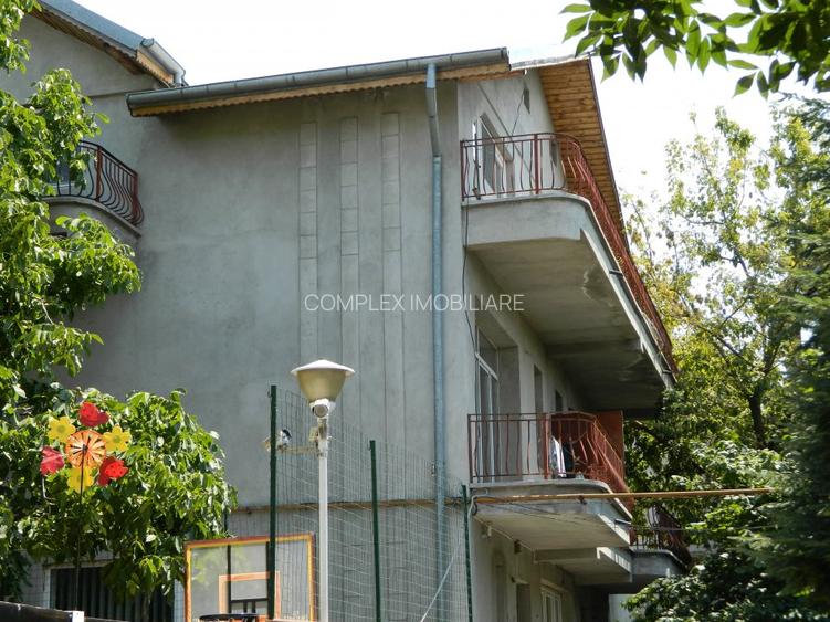 P-ta Muncii- 3 minute metrou, camera la vila pt. o studenta/absolventa - 8