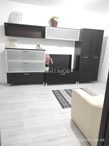 Garsoniera 25mp zona Unitatea Militara 29.500eur neg - 2