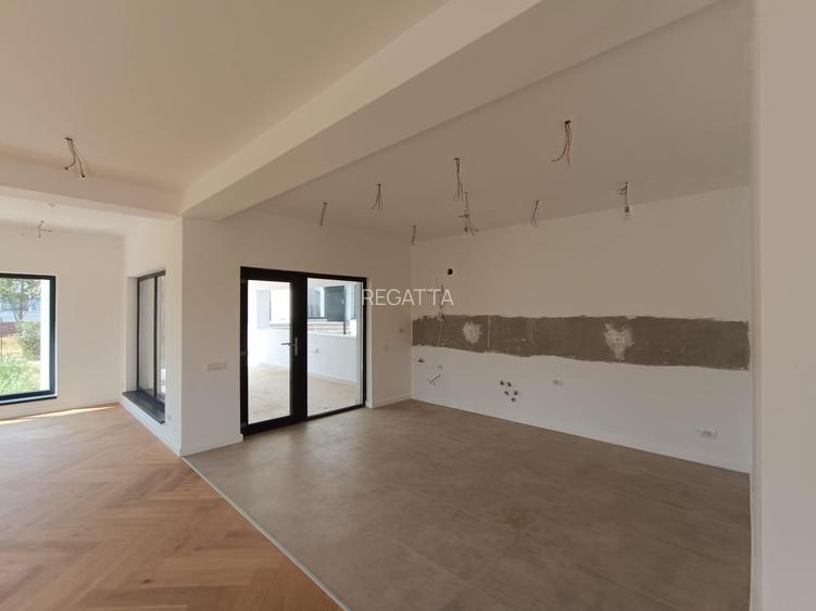 Complex imobiliar 30 vile Laguna Albastra - 29