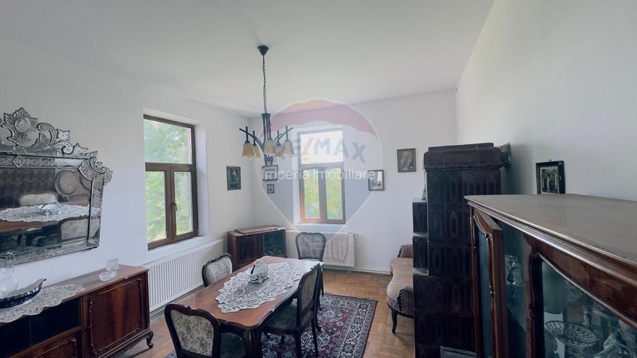 Conac boieresc renovat, 3.300 mp teren, central, Caracal - 16