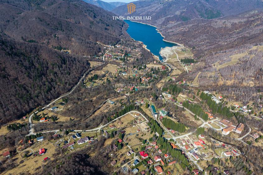 Terenuri la marginea pădurii – Poiana Mărului, zonă superbă | Com 0% - 20