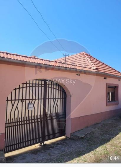 Casă 4 camere de vânzare.Teren 1.150 mp Pișchinți – Romos, Hunedoara - 3