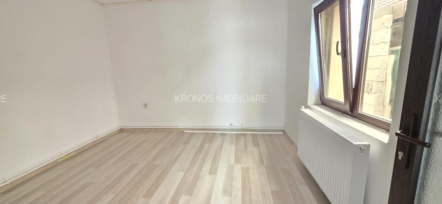 OCAZIE ! ZONA MEDEEA CASA 5 CAMERE SC=120 MP. CU TEREN 220 MP. PRET 135.000 EURO - 14