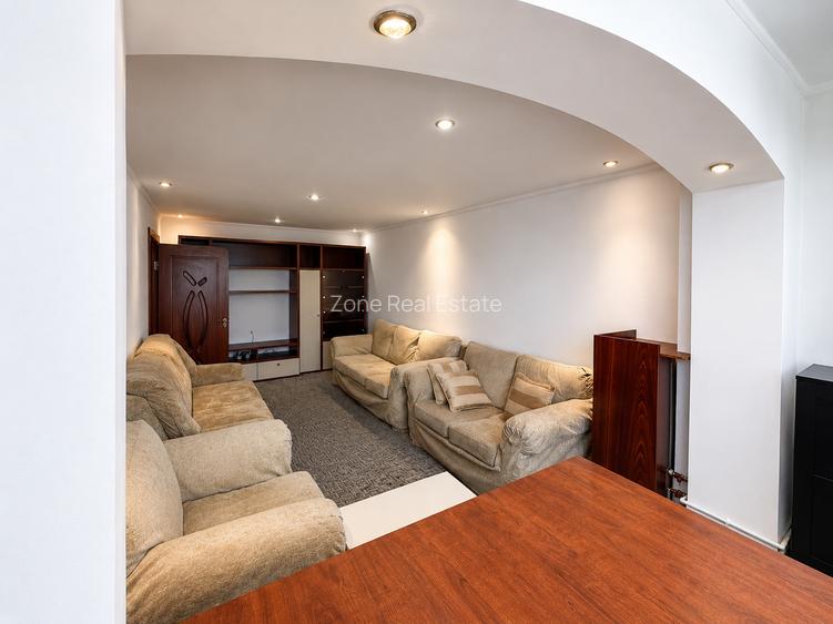 Apartament Nicolae Titulescu vedere panoramica spate  langa metrou si  magazine - 11