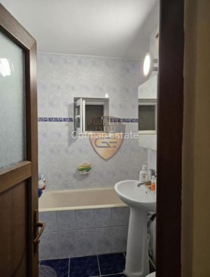 Ocazie!Ap. 4 camere - Faleza Nord la 300m de plaja  et 2/4 , centrala gaze - 6