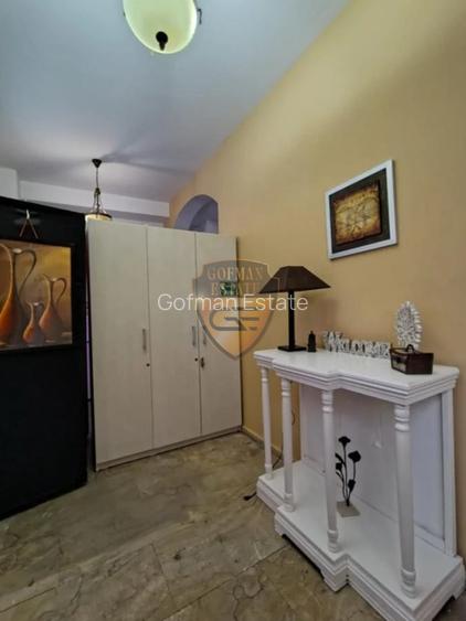 3 Camere, Faleza Nord, etaj 2/3 in Vila - 10