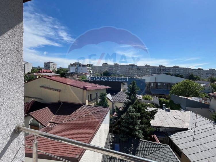 Apartament luminos de 2 camere, 1 Mai, Pet Friendly,  Zonă de case - 8