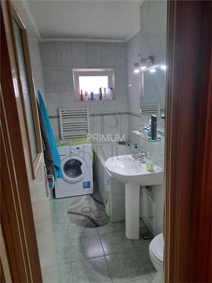 Dambovita - 2 Camere - Centrala termica proprie - Etaj intermediar - Bloc izolat - 9