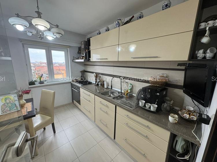 Decomandat si spatios - 18