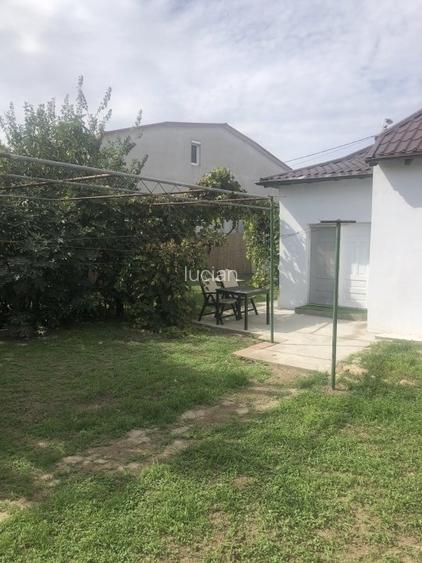 Casa 4 camere , teren 420 m ( deschidere 15 m ) • Medeea - 10