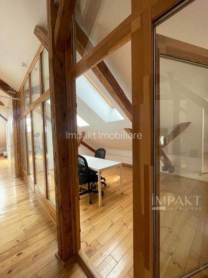 Casa superba ideala sediu firma! - 16