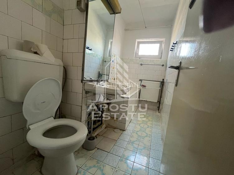 Apartament cu 3 camere, decomandat, situat in zona Sagului - 9