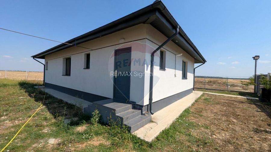 De Vânzare Casă nouă 4 camere 573 mp teren Baldana Dâmbovița - 37