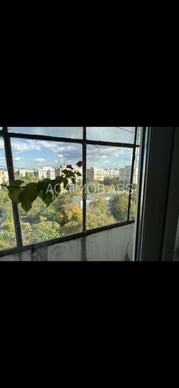 Vânzare apartament 3 camere - 6