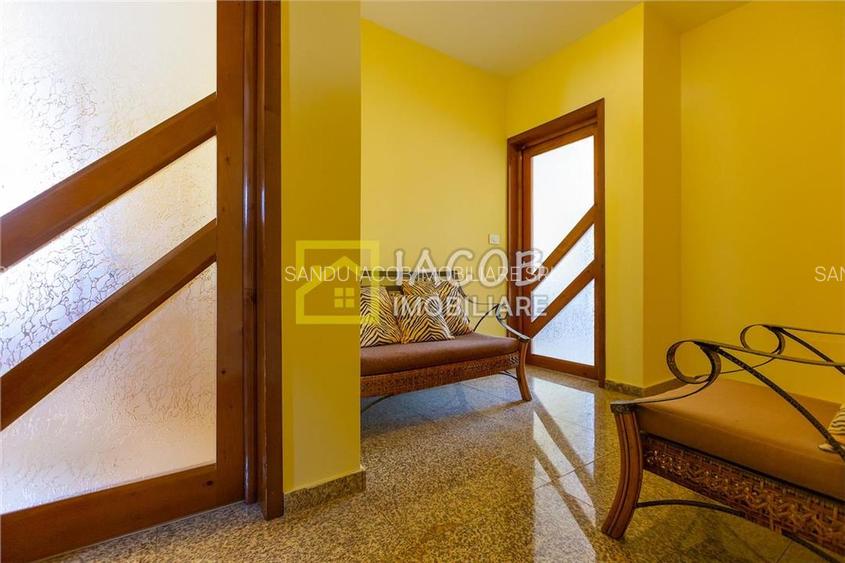 Vila Duplex cu 10 camere, cartier Serbanesti, Bacau - 31