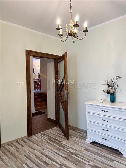 Casa individuala - unifamiliala sau spatiu comercial diverse activitati - 190 m2 - 2