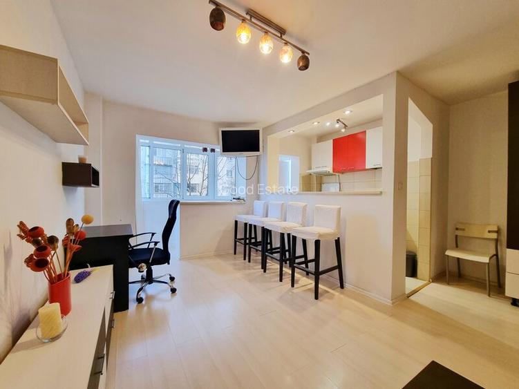 INCHIRIERE garsoniera Bloc Mixt etaj 5 Termoficare Metrou Lujerului Timonierului - 2