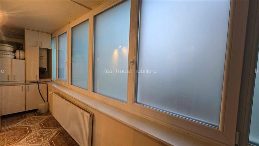 Apartament 4 camere etajul 1 zona Noua - 11