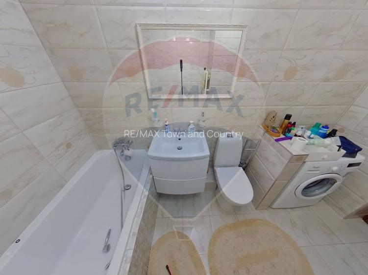 Apartament cu 4 camere de vânzare în zona Central - 8