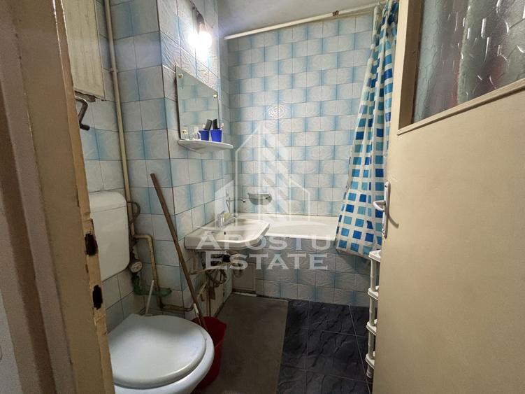 Apartament de vanzare, decomandat,zona Dambovita, Timisoara