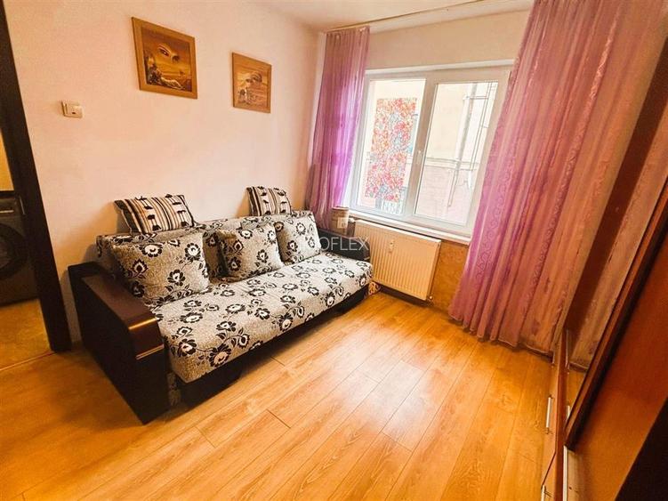 Apartament 2 Camere Semidecomandat, Et. 1/4, Renovat – Gara de Sud, Ploiesti - 2