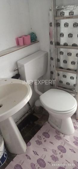 Apartament la casa de vânzare 2 camere baie - 5