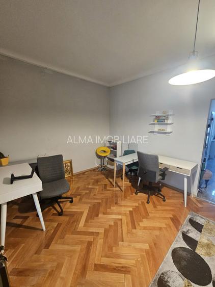Apartament ultracentral, 80 mp utili, 3 camere, pentru locuit sau birou! - 4