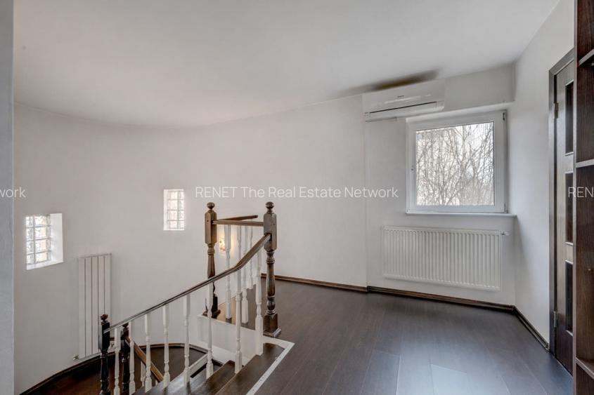 MOGOSOAIA - CENTRAL, CASA 200 MP UTILI, LOT 500 MP, LA CHEIE! - 14