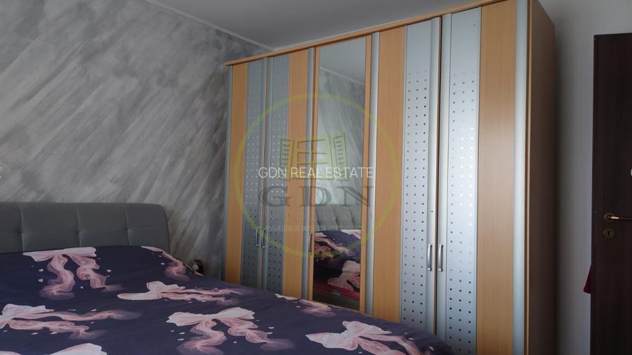 Apartament de vanzare cu trei camere, zona Turnisor. - 7